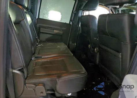 2011 Ford F250 Super Duty z USA, uszkodzony, nr VIN 1FT7W2BT5BED01093